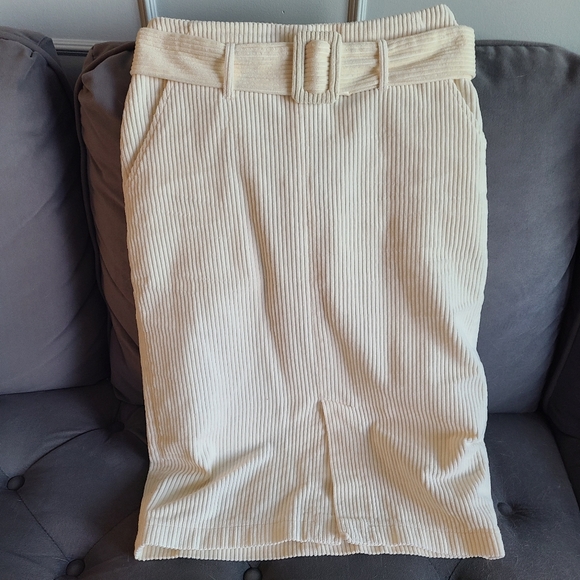 White corduroy midi skirt with belt - Picture 1 of 1